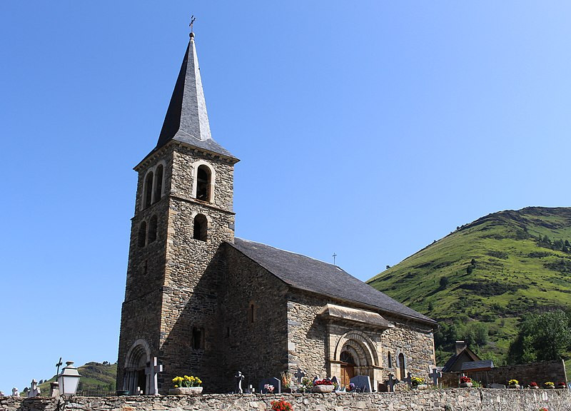 MonumentumFr's tweet photo. Eglise Notre-Dame de l'Assomption à #Azet (#HautesPyrénées) Autrefois siège d'un archiprêtré dit du Haut Jouat ou d'Aure supérieure, l'église présente un chevet d'époque romane comprenant une abside centrale fl...
Suite 👉 https://t.co/LPwicPE4CF
#Patrimoine #MonumentHistorique https://t.co/bAu1WrWJVD