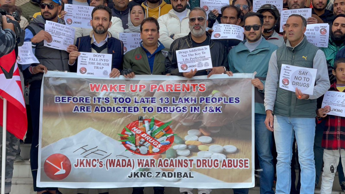 im_waqarkhan's tweet photo. Congratulations to @tanvirsadiq sb and the @jknczadibal for organizing an incredible bike rally to combat drug abuse! Proud to see the WADA initiative by @JKNC_ making a positive impact. Let's keep spreading awareness and working towards a drug-free society! https://t.co/reYwyNwO8c