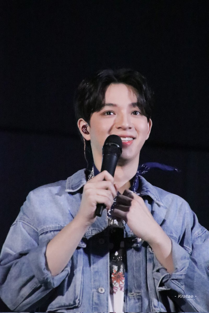 followu_kt's tweet photo. ไม่ต้องเป่าหรอกคาถา​ แค่นี้ก็หลงจะแย่

:: 04112023 ::

#TheNewChapterOfBASCOP
#บาสเด็กอ้วนที่แท้จริง @basjtr https://t.co/IAlcYl1YJL