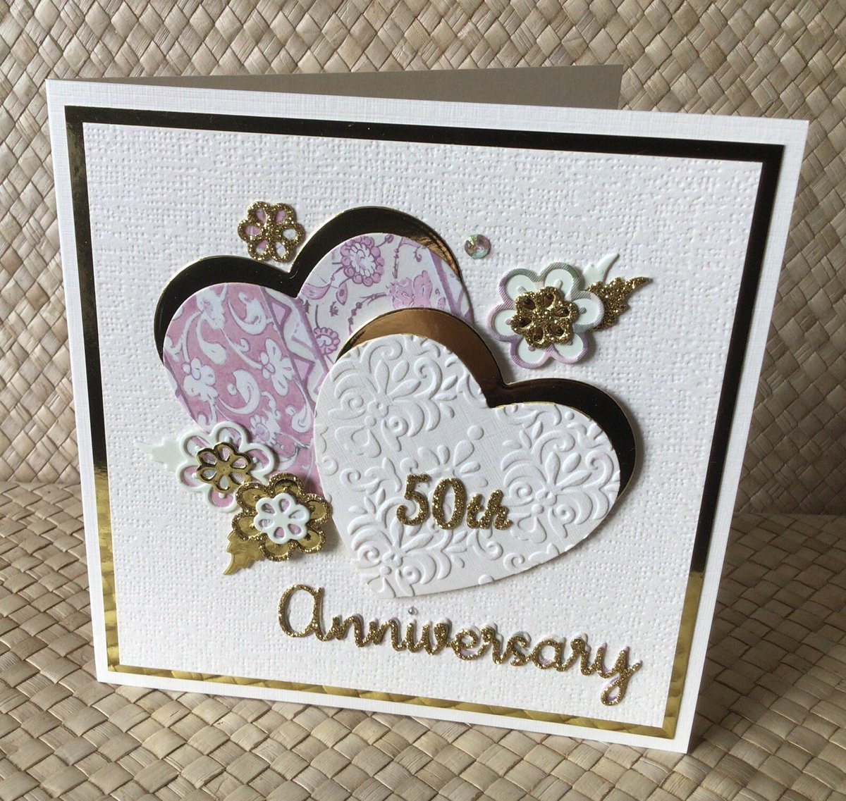 Unique handcrafted cards for engagements, weddings and anniversaries- custom requests welcome 🤗
allacartacards.etsy.com

#UKGiftAM #shopindie #ukhandmade #shopsmall #etsyfinds