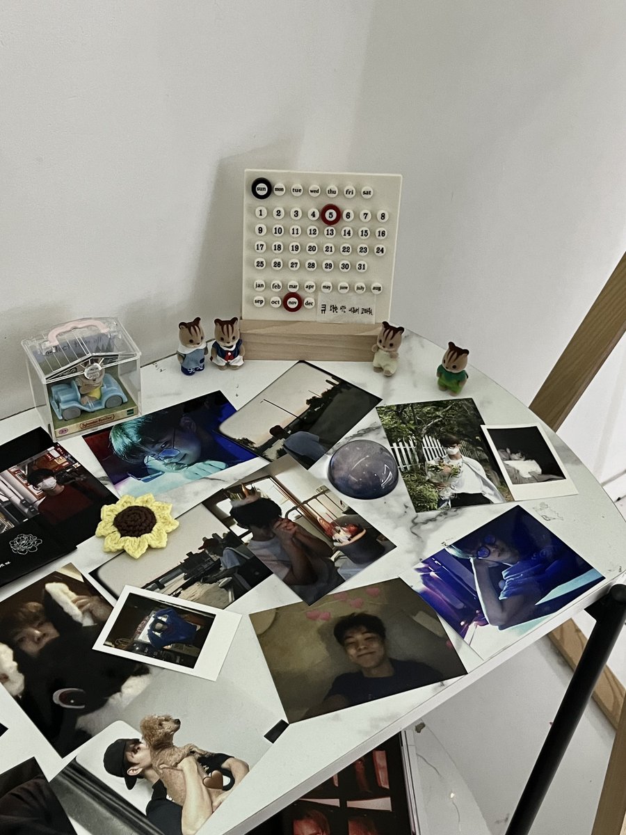 zccha1x's tweet photo. #소중한_시간_내줘서_고마워

창민이의 청춘들로 채워진 공간에서 그 순간들을 하나하나 되짚어볼 수 있어서 너무 행복했어요 🥹🤍 짧게나마 창민이에게 마음을 전할 수 있어서 너무 좋았습니다 소중한 시간 내어 카페 열어주셔서 넘 감사해요 💕💕 https://t.co/AbJ9ApwoVu