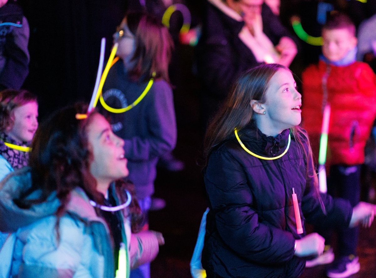 AutismNIPAPA's tweet photo. What a great night at our Glow Walk 2023! ✨🌟
Thanks to everyone for taking part and raising money for Autism NI. Every penny raised will help us continue our services across NI. ❤️

#glowwalk #fundraiser https://t.co/QjKHpy5gsV