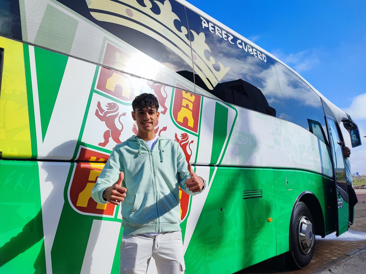 CordobaCF_ofi's tweet photo. 👍 Rumbo a Málaga 🚌
#MálagaCórdoba https://t.co/1DmFl28RWO