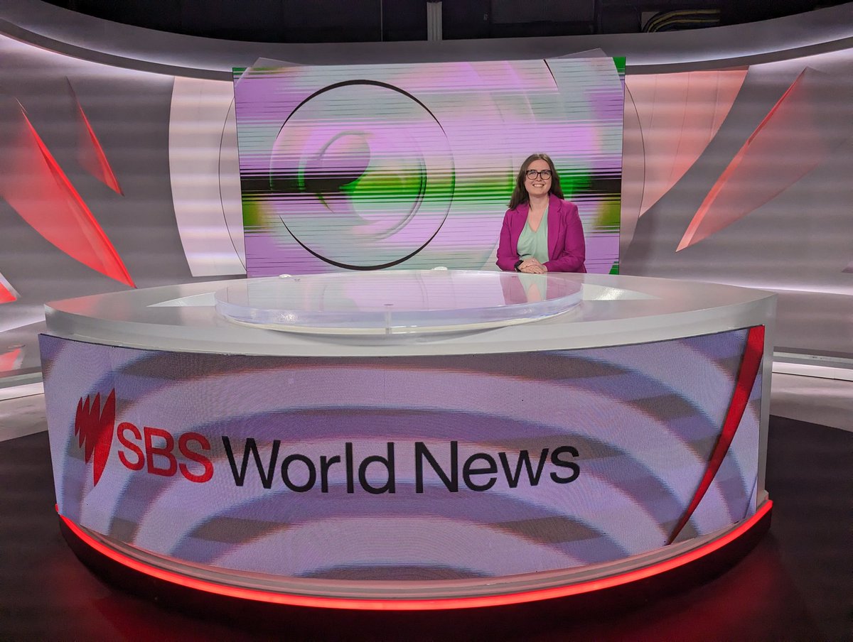 taylorszyszka's tweet image. It's always a good time when #SuperstarsofSTEM get together but Friday's media training was something else! Visiting SBS studios and having practice interviews followed by  @ScienceAU networking at @googledownunder and a group dinner! I'm so lucky to be part of this community ❤️