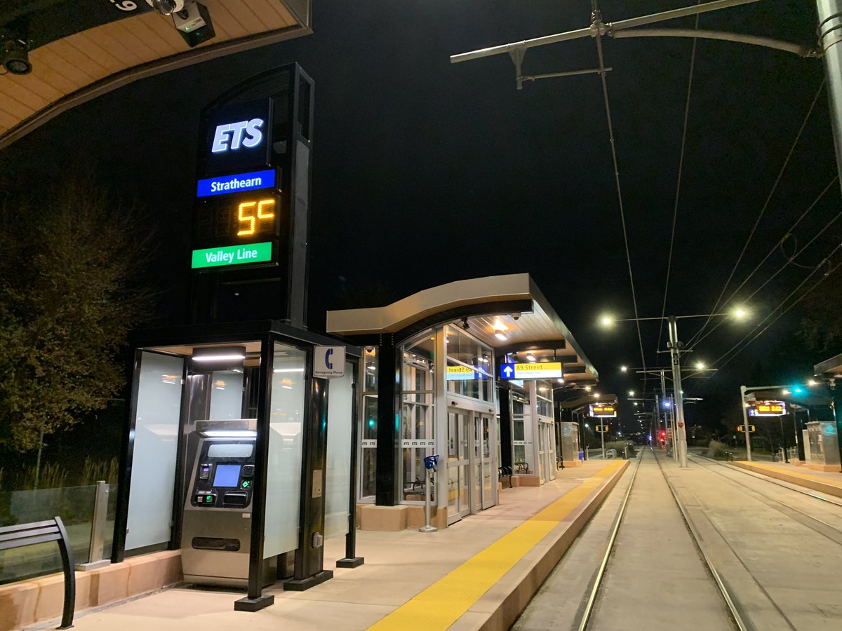 DrStanfordBlade's tweet photo. Did some local tourism last night. #yeg #valleyline @CityofEdmonton @takeETSalert https://t.co/mFYMrwAmSc