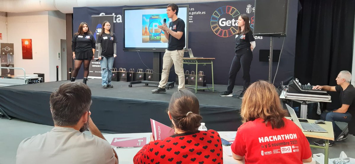 Hackathon Lovers tweet media