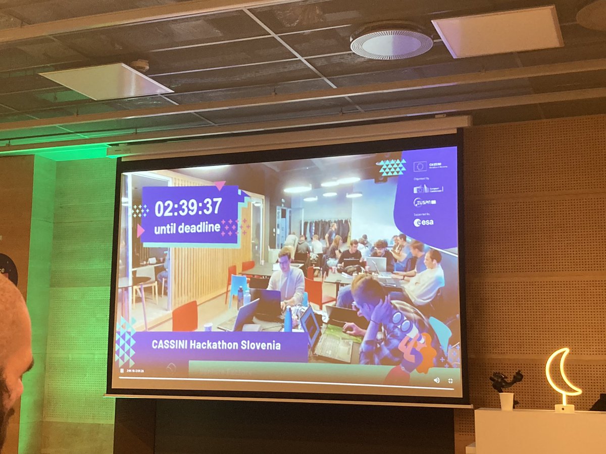 @KutilDomaci Pro motivaci tu mame stream z ostatnich zemi, kde se kona stejny event, a pro znervozneni odpocet pro odevzdani 😂
#Hackathon #SpaceData #CassiniEU