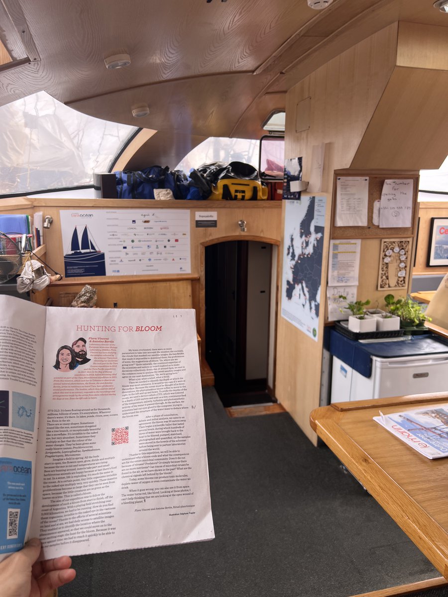 Un peu l'hallucination d'etre aux cotes de <a href="/Thom_astro/">Thomas Pesquet</a> et <a href="/JMJancovici/">Jean-Marc Jancovici</a> ds l'edition speciale de <a href="/Le1hebdo/">Le 1</a> sur notre belle planete bleue <a href="/TaraOcean_/">Fondation Tara Océan</a>. Notre collab Art-Science avec <a href="/Ant1Bert1/">Studio Antoine Bertin</a>: une conference meditative, pour transmettre la beaute de la science ac des emotions !