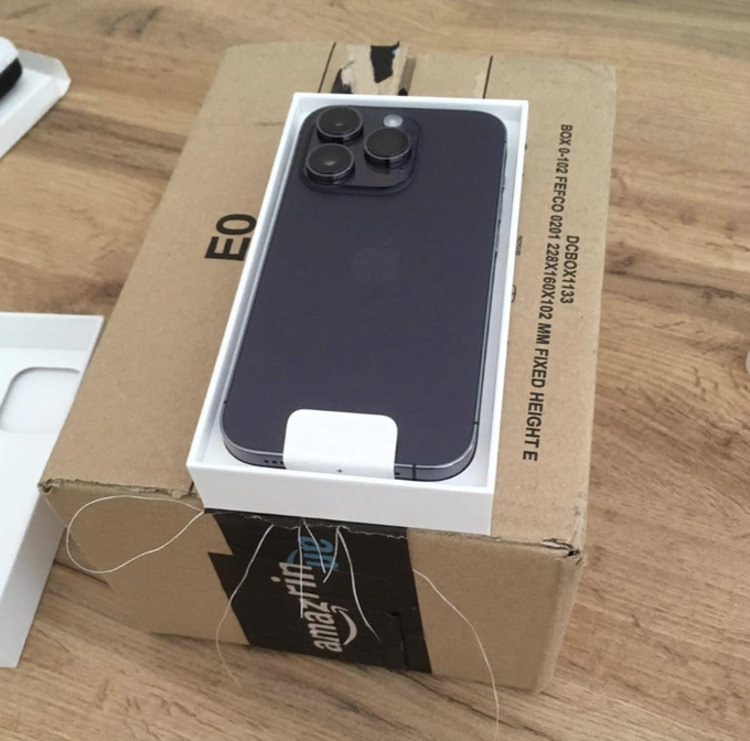 A Amazon enviou-me o novo Iphone 15 GRATUITAMENTE

E você também pode obter o seu em poucos dias

Basta seguir estes 3 passos simples:

🧵THREAD🧵