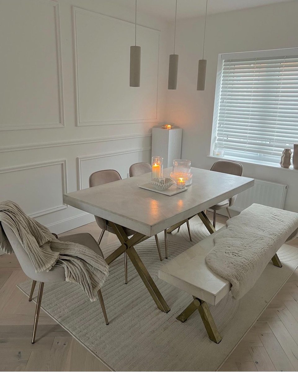 TileMountainUK's tweet image. Neutrals &amp;gt;&amp;gt;

🏡 IG theviolethome
🔎 Gaize Engineered Wood Flooring

Shop here: tilemountain.co.uk

#herringbone #newflooring #engineeredwood