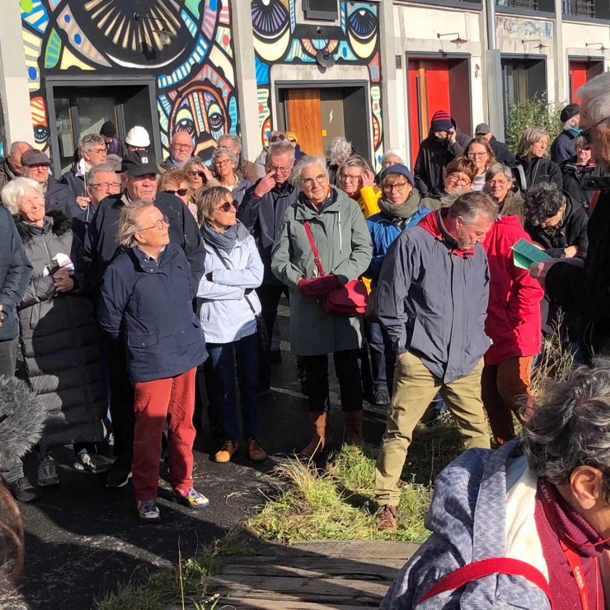 14Eelv's tweet photo. Belle mobilisation ce matin au pied du réfrigérant à #Colombelles pour dire non au projet du parc Normandy Memory à l'appel du Collectif pour la dignité du tourisme mémoriel à Caen la mer https://t.co/frP4ICSLHe