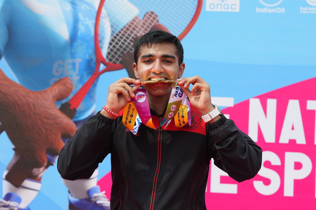 Squash: Abhay Singh wins Singles title at National Games in Goa. Abhay defeated Velavan Senthil Kumar in Final.