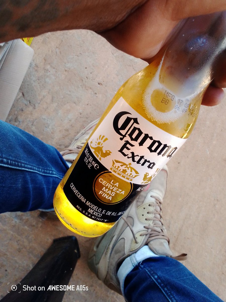 KaraboMasiah's tweet photo. 📍 Sundays are for chilling https://t.co/oRhwKqELMs