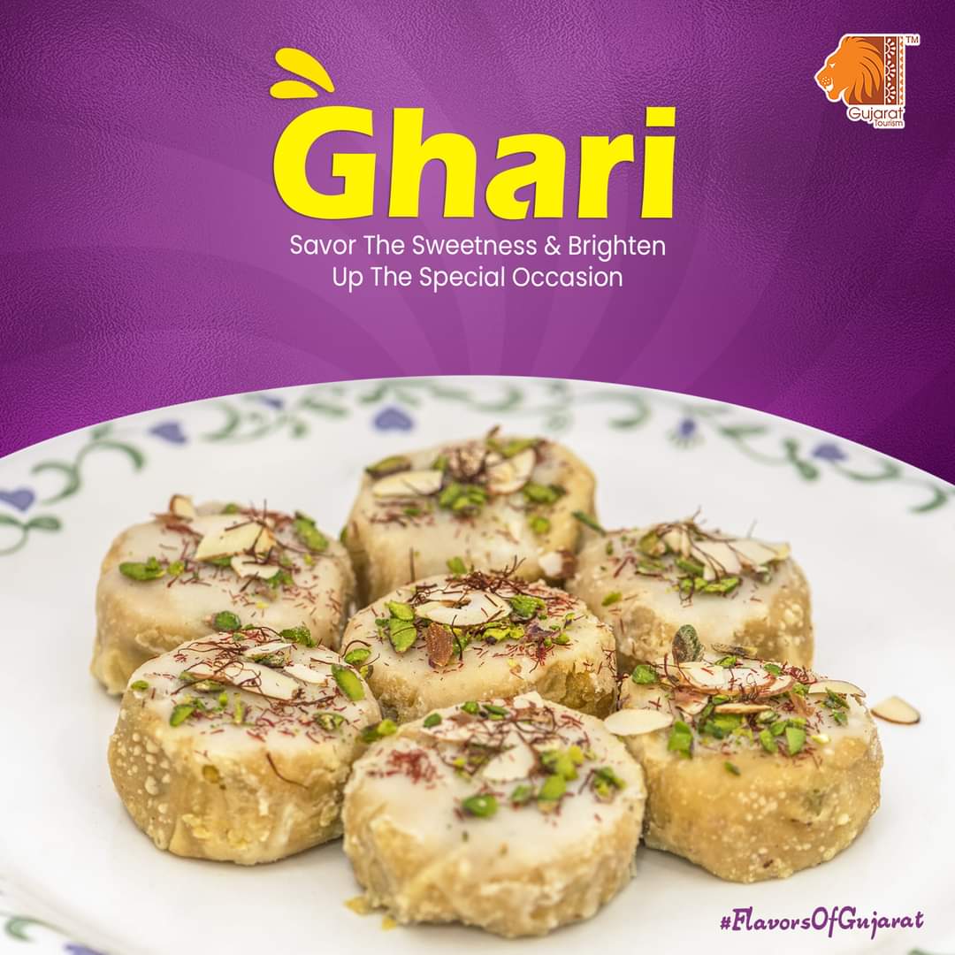 Indulge in the irresistible flavors of Ghari. This delectable sweet treat from Surat is made from refined flour, ghee, mawa, and aromatic spices to create a melt-in-your-mouth experience.@PadmaLakshmi
#gujarat #incredibleindia #dekhoapnadesh #foodheritage #ghari #sweetooth #sweet