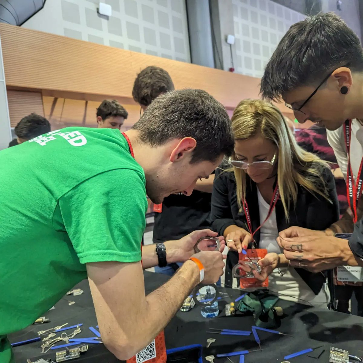 physsec's tweet photo. Thank you Argentina for a wonderful @ekoparty again this year! We hope you had a fun time learning about physical security with us, we had a great time in Buenos Aires! See you all at the next convention! #physsec #hacking #eko2023 #unauthorizedpersonnel https://t.co/xmOlST3qLc