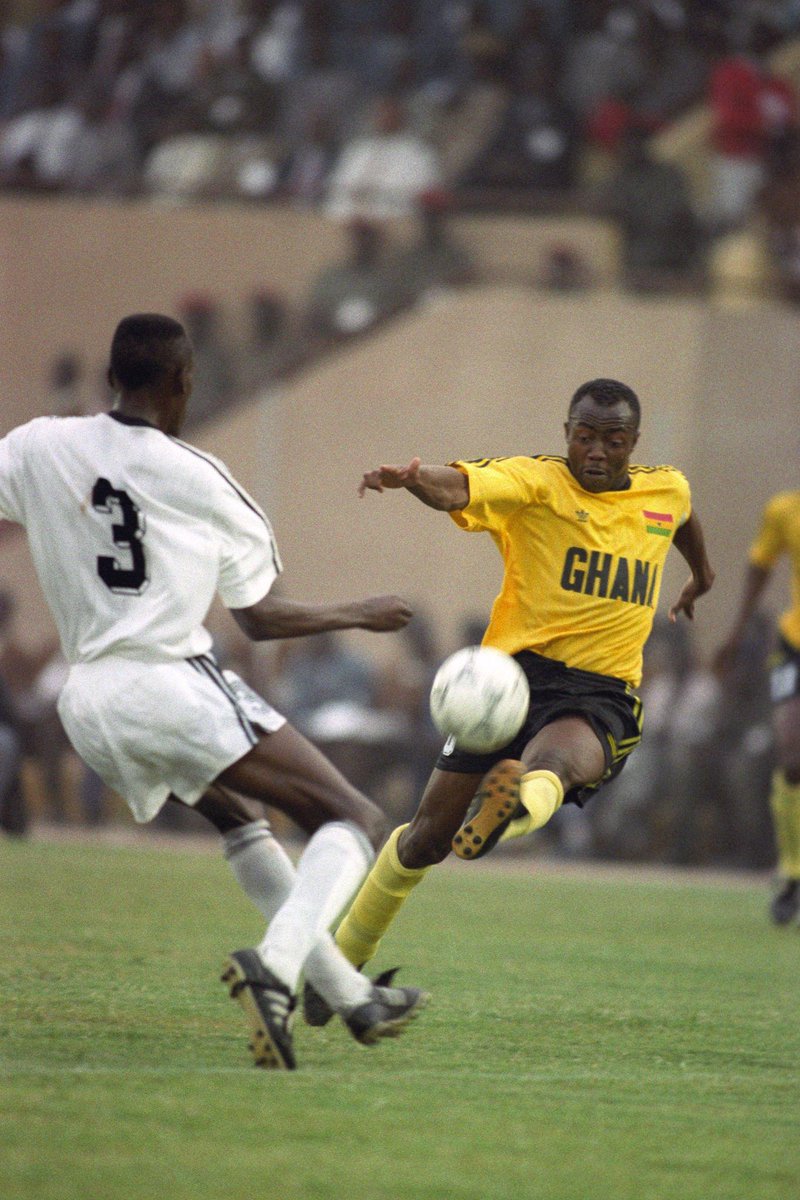 CAF_Online's tweet photo. 5x #TotalEnergiesAFCON participations. 🏟️
1x #TotalEnergiesAFCON title. 🏆
1x #TotalEnergiesAFCON top scorer. ⚽

🇬🇭 Happy birthday to the Ghanian legend Abédi Pelé! 🎂 https://t.co/OKHP2SNw4p