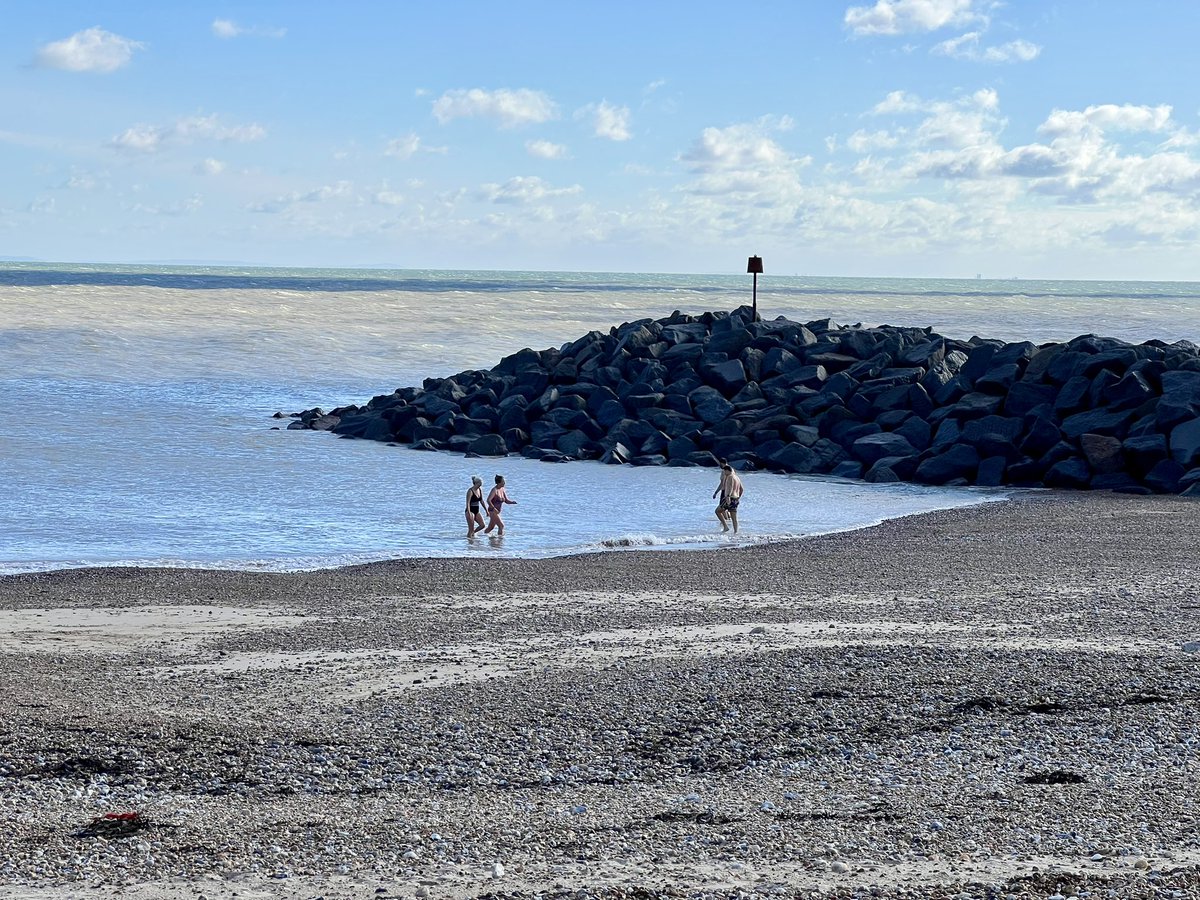 Swimmers in the sea @ Folkestone Kent 5/11/23 🎃 #LoveUKWeather