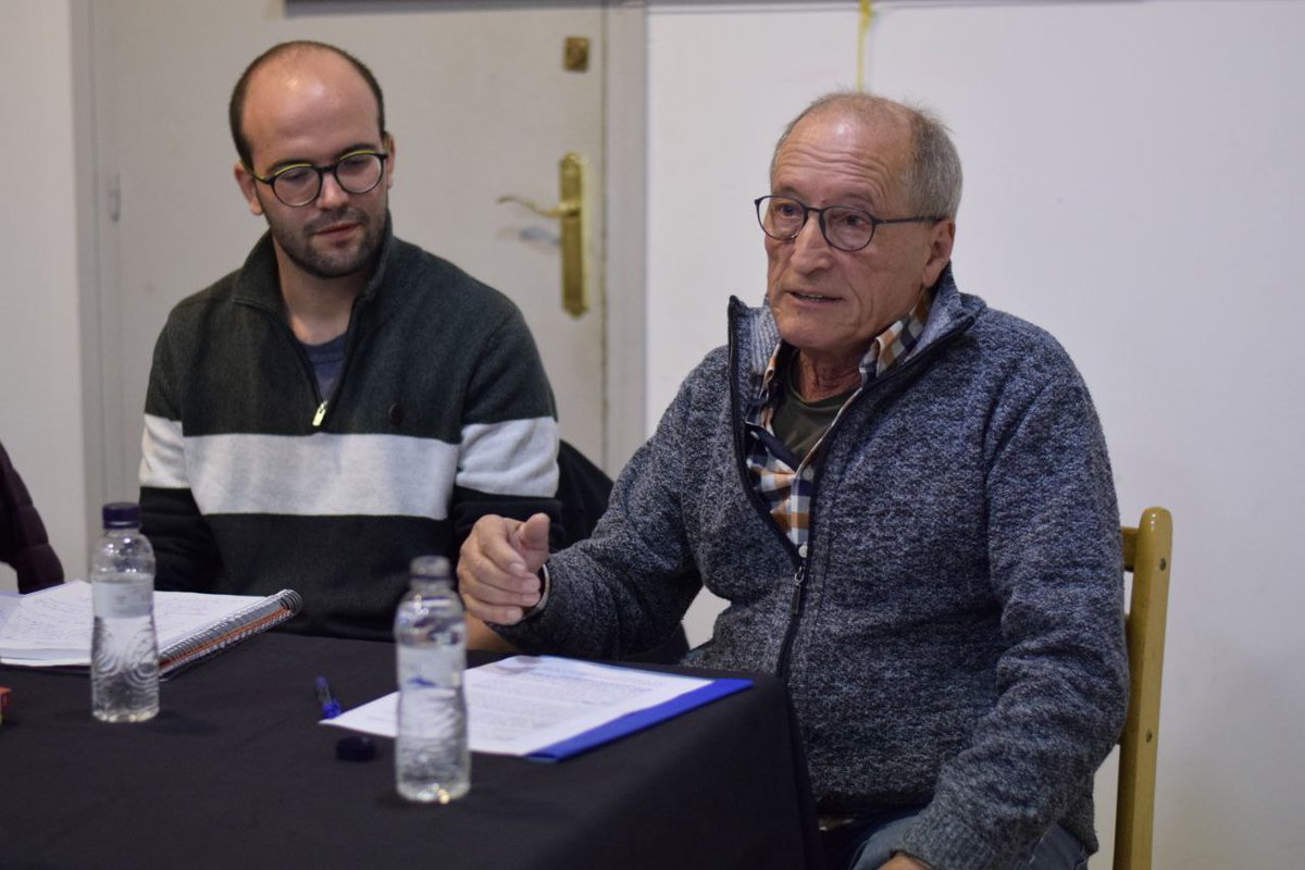 Jep de Moner (president del <a href="/CERIBCE/">CERIb</a> i familiar de Maurín) parla de la seva vesant més familiar i llegeix fragments de cartes seves. "El tio Juaquín tenia una capacitat única d'alçar la mirada i va ser un exemple de fraternitat i solidaritat".