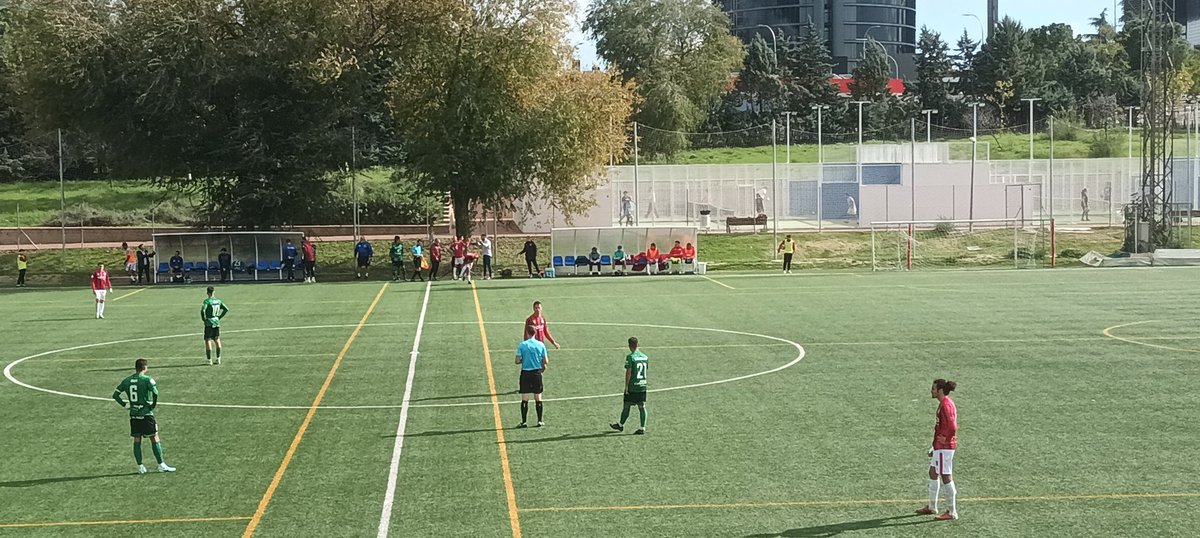 JorgeBurilloo's tweet image. 🏆 2 RFEF G5 // JORNADA 10

⏱️ 65&apos;  Por parte del Adarve, se retira Expósito y entra Meseguer

🏟 Vicente del Bosque

⚽️ @UnionAdarve 1-0 @AtleticoPaso

🎙 @Balon_Tierra

#2RFEF #UnionAdarve