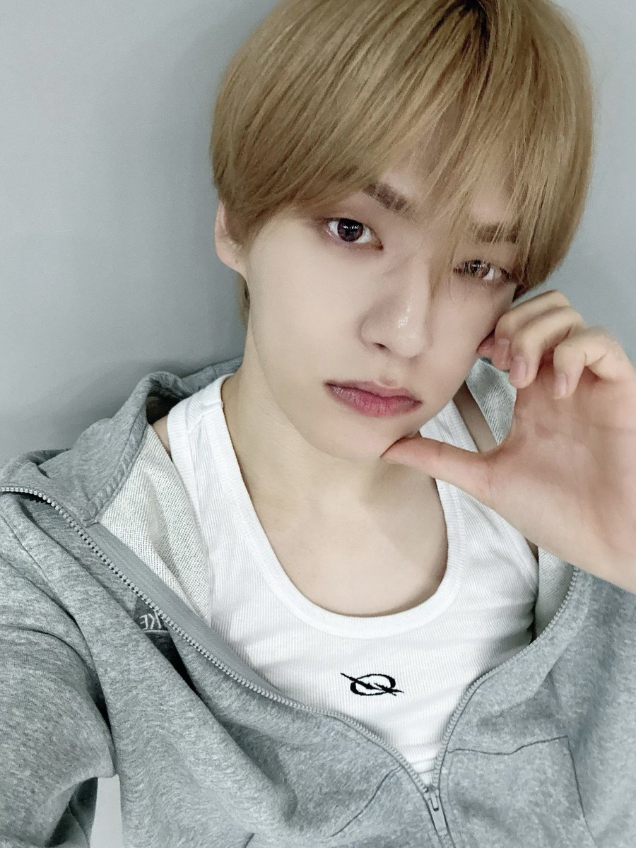 by_EPEX's tweet photo. [#위시]

괜찮슴까아?!!

#EPEX #이펙스 #WISH #위시 https://t.co/6olZgdbyGI