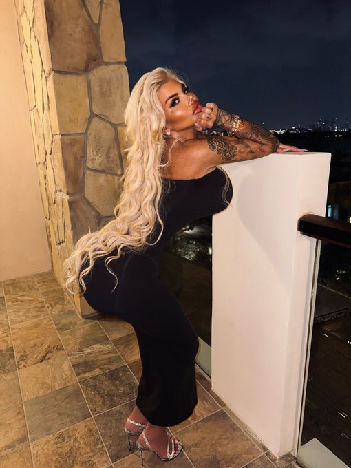 Arabian nights 🖤 https://t.co/tvOlAyk2vw<a href="/tag/onlyfans"class="tags"><span>#onlyfans</span></a>