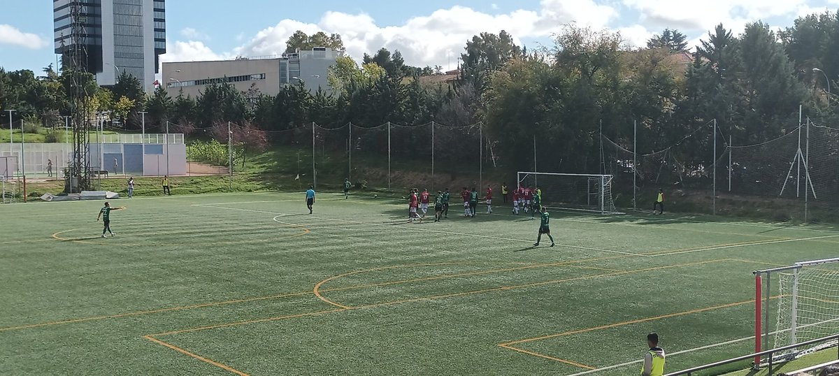 JorgeBurilloo's tweet image. 🏆 2 RFEF G5 // JORNADA 10

⏱️ 70&apos;  🟨 Amarilla para Hakim (@UnionAdarve)

🏟 Vicente del Bosque

⚽️ @UnionAdarve 1-0 @AtleticoPaso

🎙 @Balon_Tierra

#2RFEF #UnionAdarve