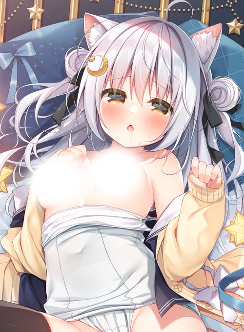 お部屋白スクみつきちゃん🌙 