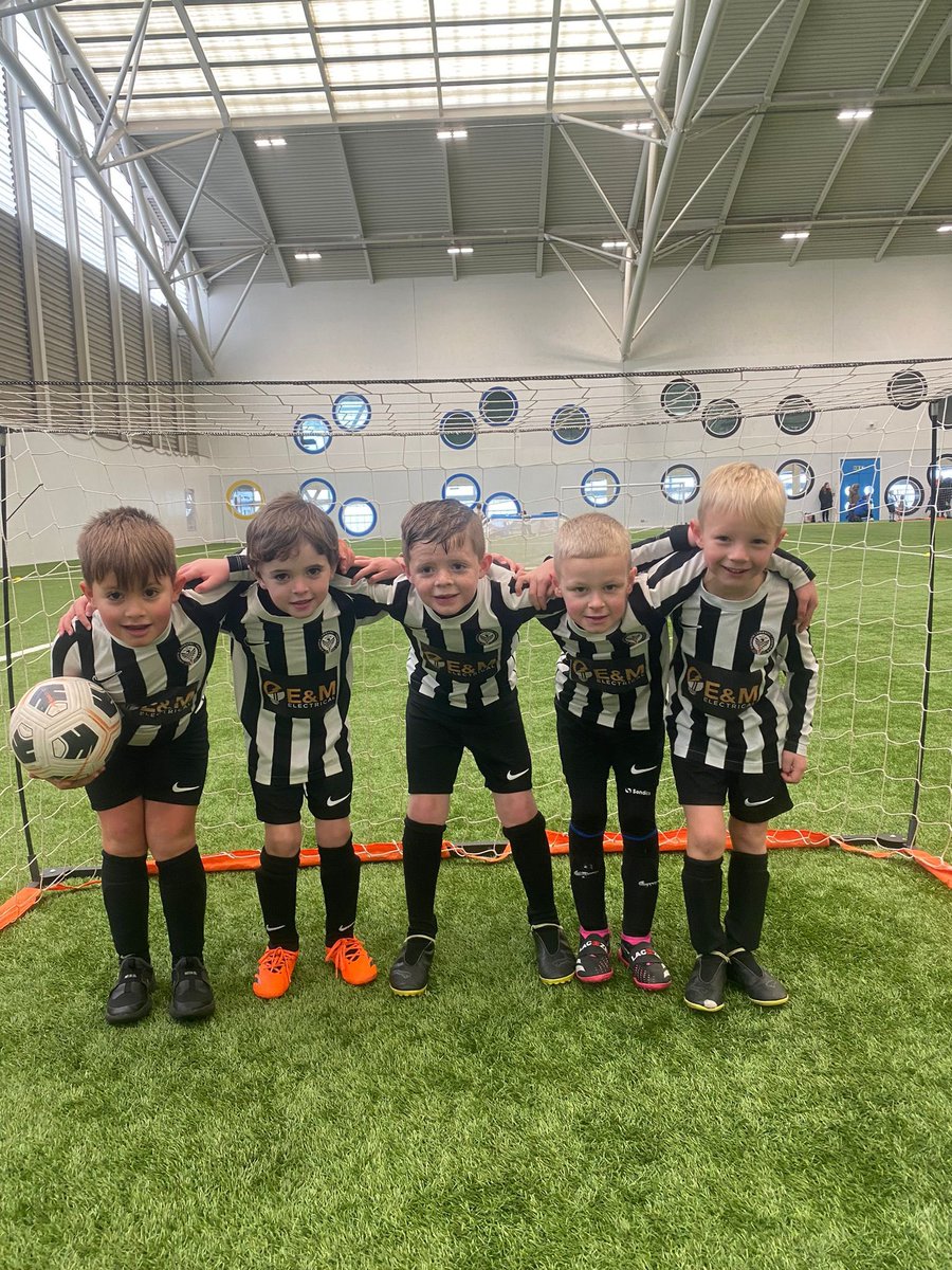 KEYfc2021's tweet photo. Our 2017’s took part in the ASV 4v4 festival yesterday. They played some fantastic football and enjoyed every minute of it. 

#kincorthemiratesyouth #halakc #keyfc #youthfootball #communityfootball #developmentfootball #adjfa #letthemplay https://t.co/8ivYxvk4Ot