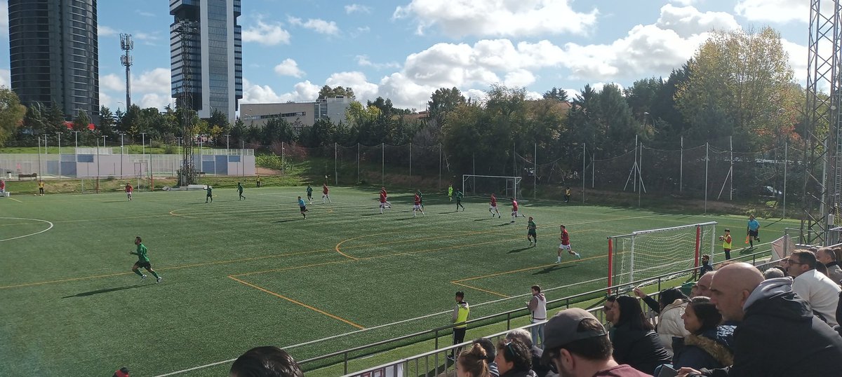 JorgeBurilloo's tweet image. 🏆 2 RFEF G5 // JORNADA 10

⏱️ 83&apos;  LA HA TENIDO EL ATLETICO PASO, LA SACO UN JUGADOR DEL ADARVE EN LA LINEA PARA EVITAR EL EMPATE DE LOS CANARIOS

🏟 Vicente del Bosque

⚽️ @UnionAdarve 1-0 @AtleticoPaso

🎙 @Balon_Tierra

#2RFEF #UnionAdarve