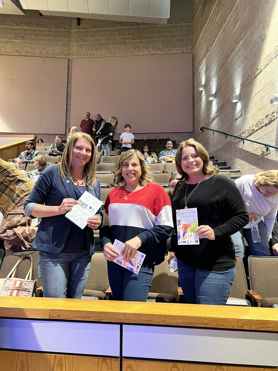 MayorJanKulmann's tweet photo. The talent across our community is amazing. The #Thornton Community Band’s ”Salute to Service” Veteran’s concert was fantastic. And their partnership with Food for Hope with donations of cereal was a great addition to the event. 

#ProudMayor
#reelectmayorjankulmann https://t.co/NS65ftJQnL