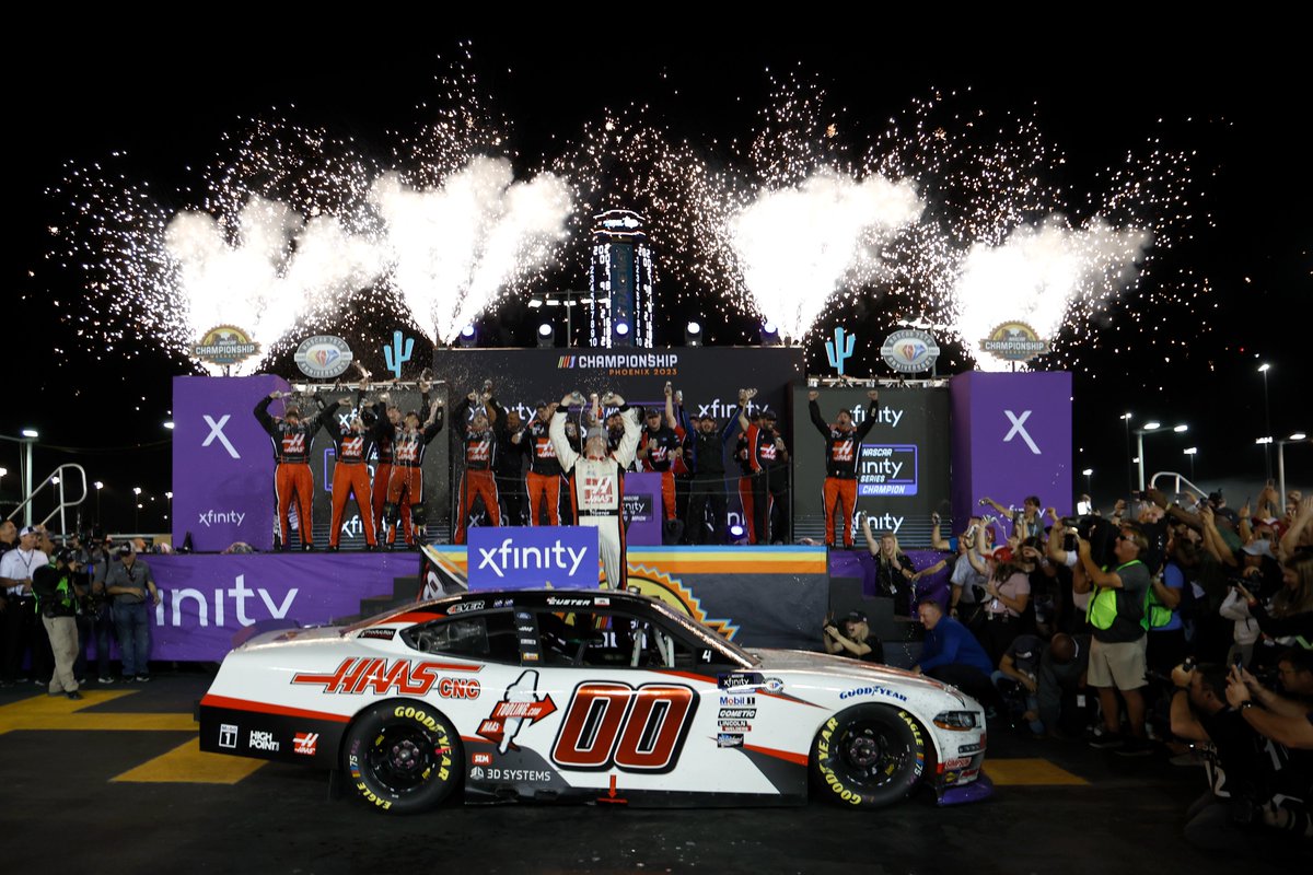 Cole Custer claims NASCAR Xfinity title after electrifying overtime restart

racingpromedia.com/post/redemptio…

racingpromedia.com/post/redemptio…