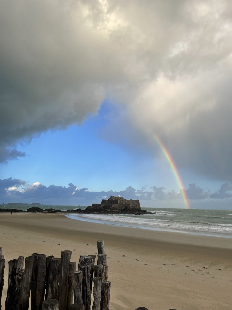 Sublime Bretagne 🤩@LaBelleBretagne @VilleSaintMalo @st_malo_photos