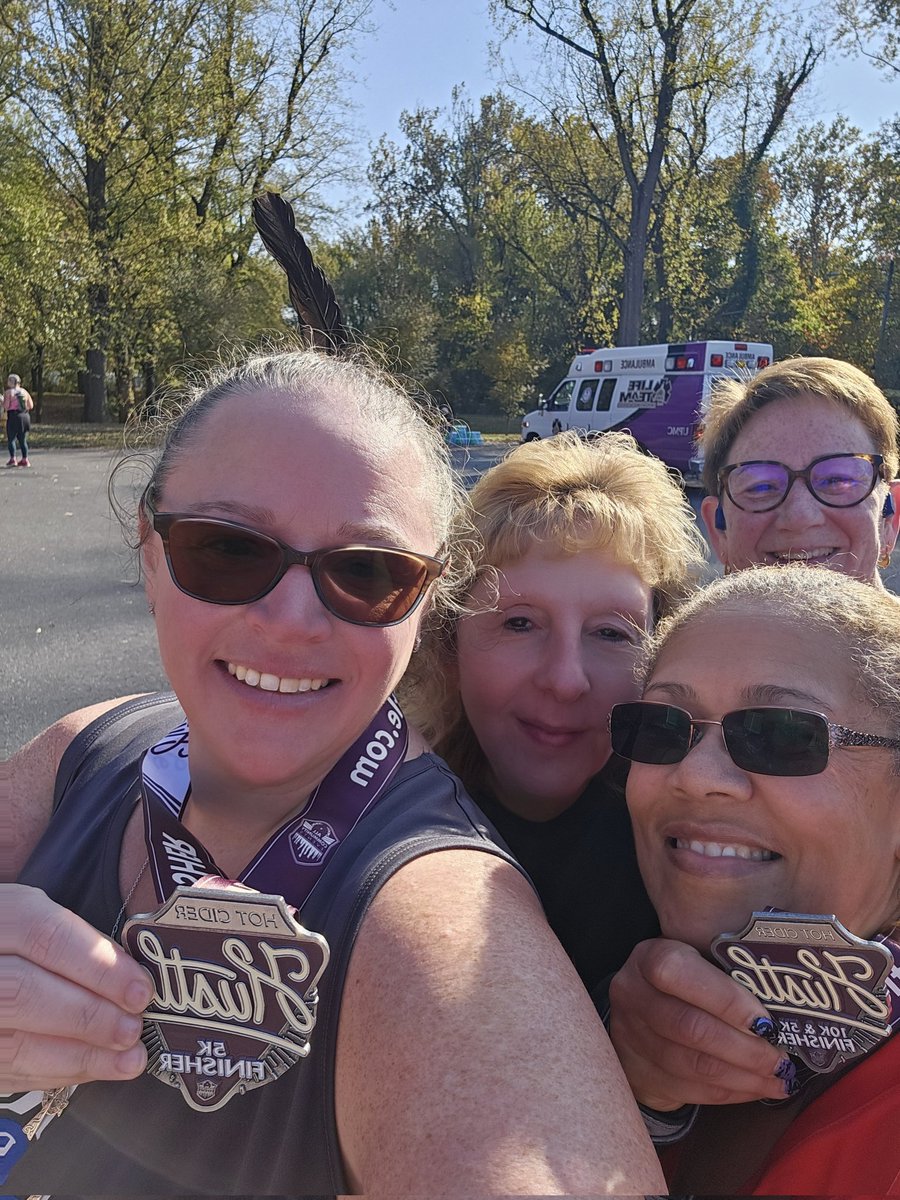 TDaven01's tweet image. Hot Apple Cider Hustle 5k at City Island in Harriaburg PA completed! 18 min mile is a huge success for me...when I started I was at 30 mins a mile...Keep pushing and giving it to God! Thank you Lord! #RunForGod #WalkForGod #GodSquad15 #PocahontasAndHerFeathers