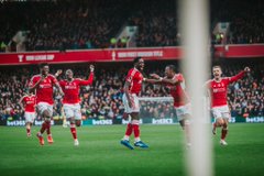 Extended HLs: Nottingham Forest v. Villa MWK 11