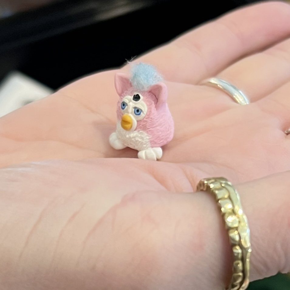 chrismel tweet media