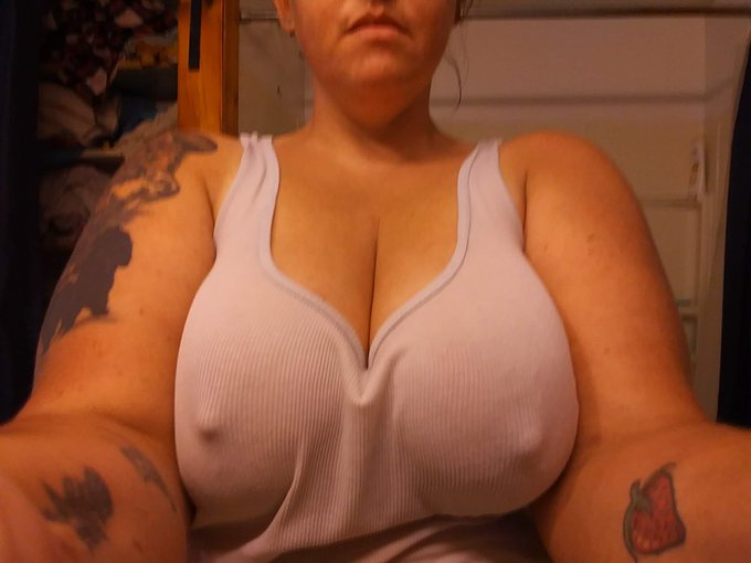 Rt if you like hard nipples. what would you like to do with them? https://t.co/YLsVi1Wfh4