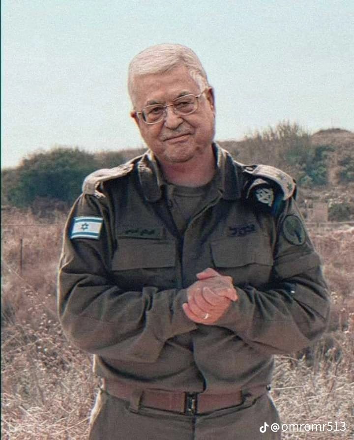 abo_albraaa2's tweet photo. @EdyCohen يا كوهين طالما أنكم لا تخافون فلتقولوا لكلبكم السيسي أن يسمح بدخول الناس إلى غزة وأن يفتح الحدود حتى نعلم فعلا أنكم أقوياء وأنكم شعب الله المختار  فقط تفتح الحدود وعندها سأقول فعلا أنكم لا تخافون أبدا وخذ معك هؤلاء حتى يساعدونكم لربما تحتاجونهم https://t.co/7gWhhvTsEa