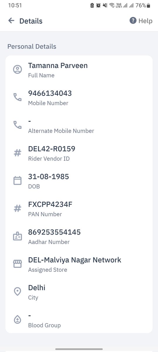 NewCollaction's tweet photo. Sir please change my vehicle and my shift please Sar Meri shift  kar de aur mera vehicle bhi Sar Kai dafa ticket raise kar di per Sab change Nahin hua please Sar change my shift and my vehicle @zeptocares @ZeptoNow https://t.co/bsXIR10my9