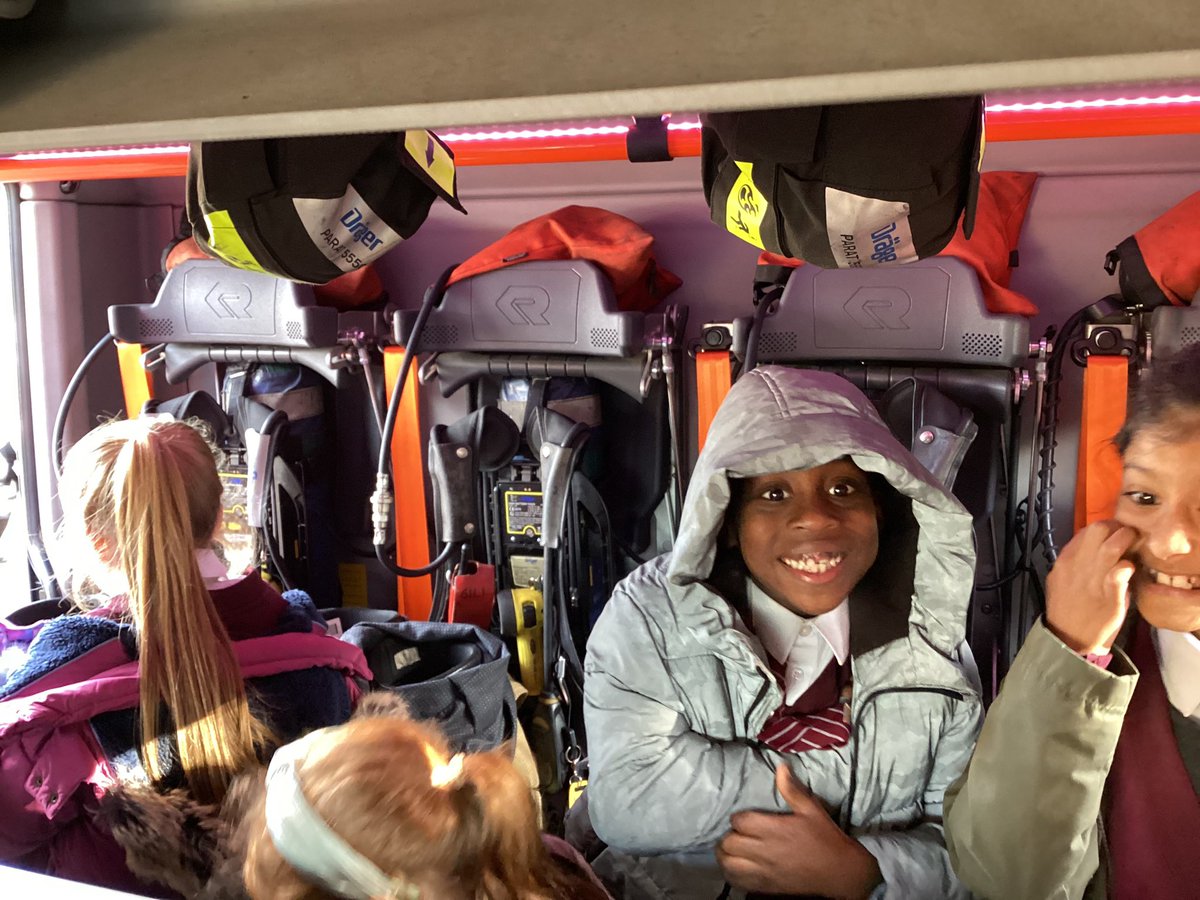 annes_school's tweet photo. Just before half term, Miss Evans arranged a visit for Year 2 from @StaffsFire. This was to link to our history learning about the Great Fire of London and our vehicle ‘How can I keep safe?’ The children got to go inside the fire engine and even squirt the hose! 🔥 https://t.co/QrcqMNI7yt