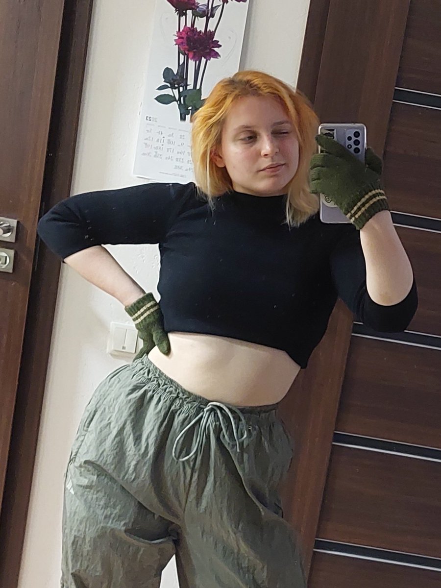 jamkkuleogi_'s tweet photo. kim possible ! https://t.co/YrDxOO0Anr