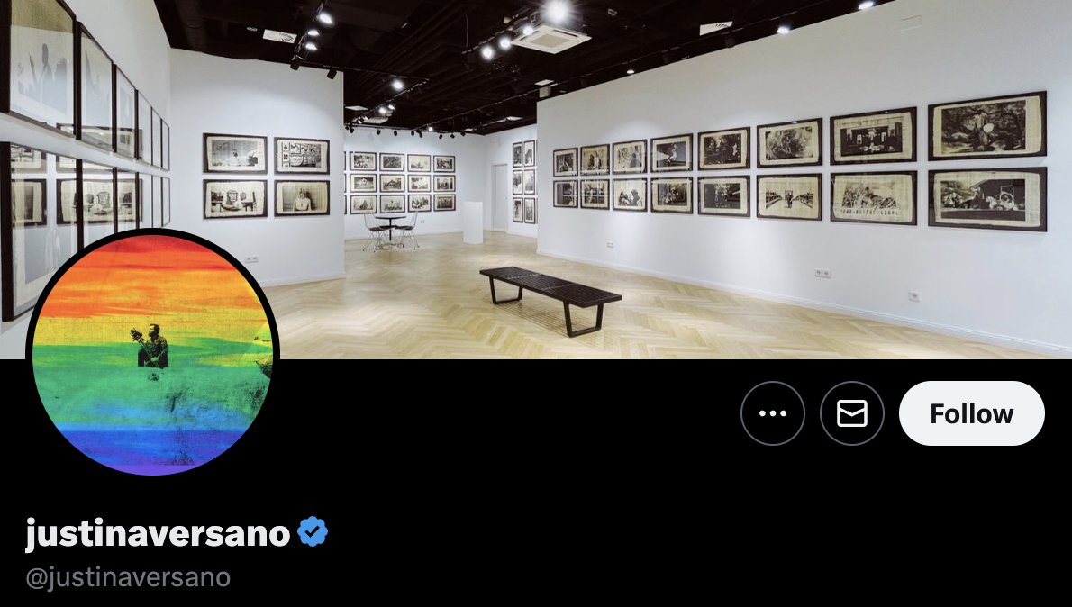 52/ - @justinaversano

Every day of the year, he is traveling the world to create 10-second portrait...