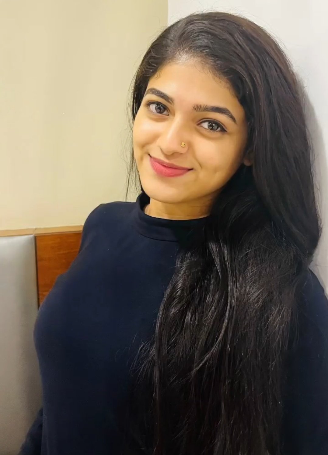 F-LE-7Ha8AA7tgc?format=jpg&name=large