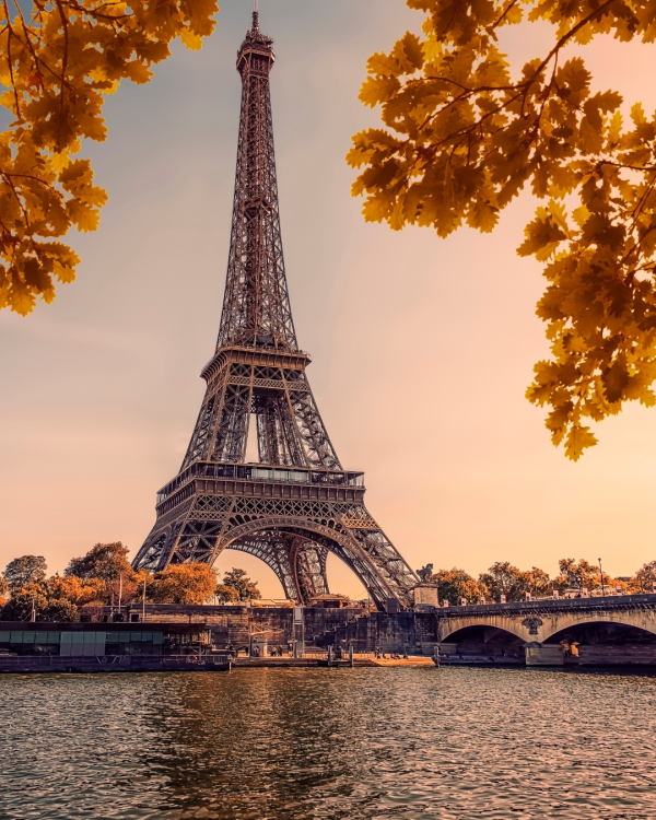Paris in Autumn 🍁🍂🗼

#itsNotJustTravel #Wanderlust #TravelConsultant #Autumn #Paris #MondayMood #WanderwithWanderlust #NotJustTravelWanderlust #NJTWanderlust #visitParis #visitFrance