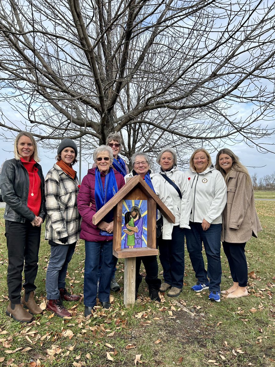 mcintyre7_12lit's tweet photo. @HTCSSFalcons is happy to share the completion of the Campus Reflection Walk: an outdoor reflection space centered on the Stations of the Cross.  Thank you Superintendent Finnegan, members of the CWL, 
staff and students for joining. #HTFaith 💛💚 @CDSBEO https://t.co/vJqb2WN77O