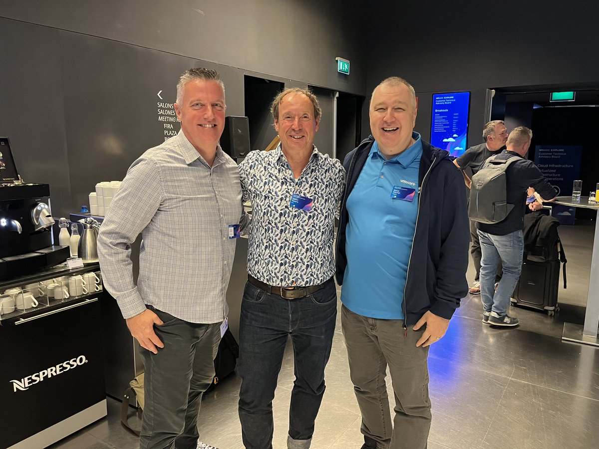 a_w_alberts's tweet photo. Feels like a reunion, good to see you both at #ctab #VMware @Jeffrey_29735 & @SteveDockar https://t.co/0MC9zbdPL3
