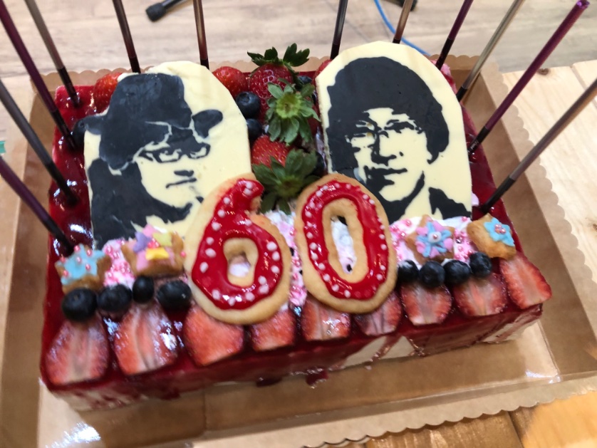 benmarch2's tweet photo. ポルカライブでまさかのサプライズ😳泣ける〜。WBBのメンバーさんありがとう。こういうの慣れてなくてさぁ。 https://t.co/aJCysOLtV9