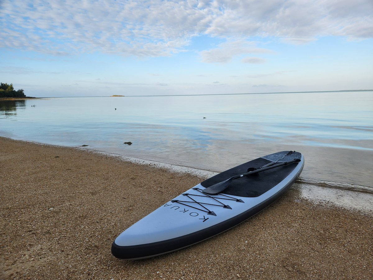 nagmotors's tweet image. 「KOKUA GLIDE11'2" × 30"」旅に持っていくオススメのSUP、オールラウンドタイプで安定感があり、ひと漕ぎすればまさに「Glide感」を味わえる。良くある10'6フィートのSUPに比べて長く細い分スピードが出るので気持ち良く漕げます。エントリーボードにもオススメのボードです！
#kokua
#GLIDE