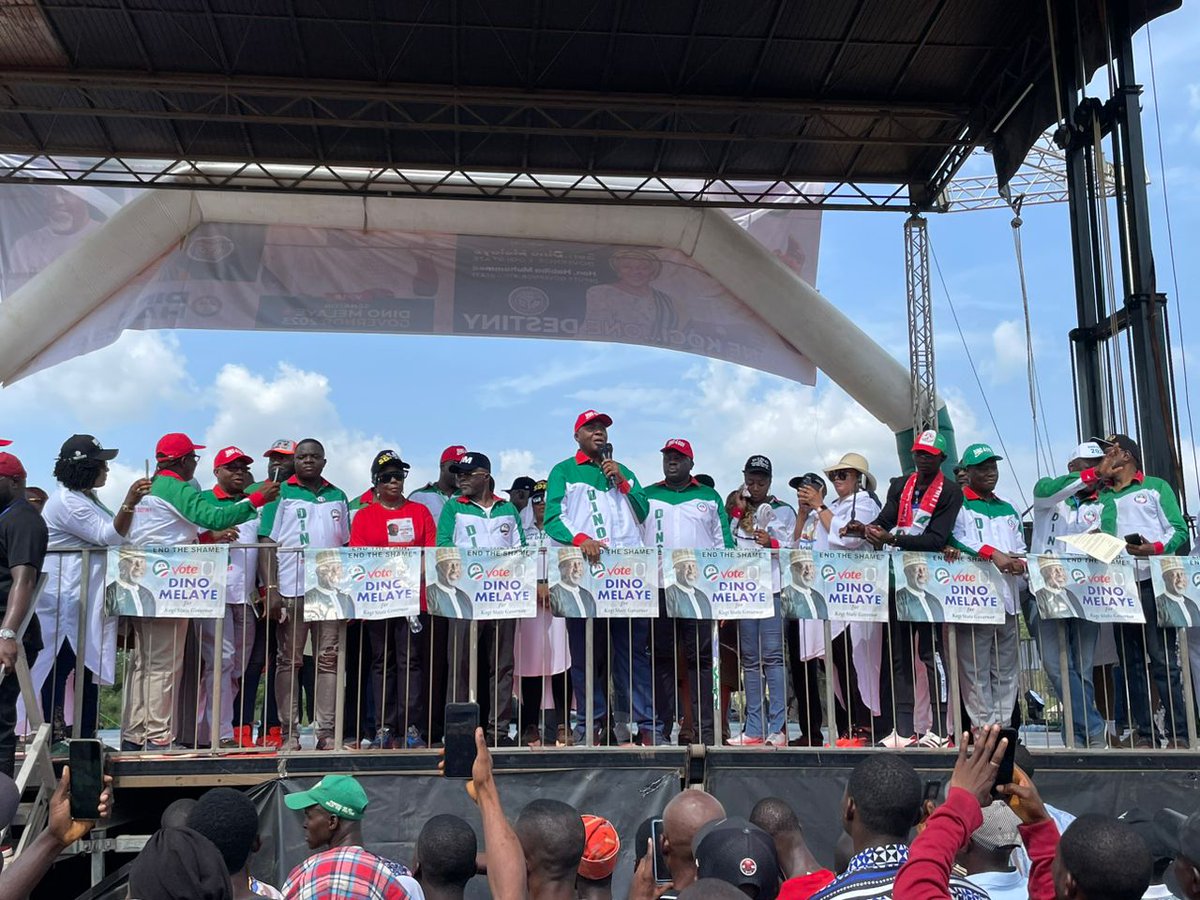 TonyeBarcanista's tweet photo. On August 2, 2018, Senator Bukola Saraki, then President of the Senate, was appointed as the National Leader of PDP by the Party's NEC. That was the first and only time the NEC, the highest authority of the Party after the National Convention, would appoint anyone as the National Leader of the PDP.

Since then, Saraki has been involved in EVERY electoral process of the Party irrespective of the political development. During the 2023 electoral season that saw the rise of two camps, pro-Atiku and pro-Wike, Saraki was the neutral figure. He's was the water "wey no get enemy". 

At present, he is not the Chairman of the Party but he has been to Bayelsa and Kogi states campaigning for Senators Douye Diri and Dino Melaye, the PDP gubernatorial candidates for the Saturday elections in the two states respectively. This is despite the fact that neither of both men worked for him at the 2022 PDP Special Convention that elected the presidential candidate of the Party for the concluded 2023 poll.

Furthermore, Saraki is always available to felicitate with PDP Chieftains that achieve successes at the Tribunal and their birthdays. In short, he inspire hope, and has justified the honor bestowed on him by the NEC of PDP in August 2018.

Nigerians, especially PDP members are taking notes just like I have been doing, in due time Dr. Bukola Saraki and every other person that are contributing to the growth of the Party shall be rewarded.