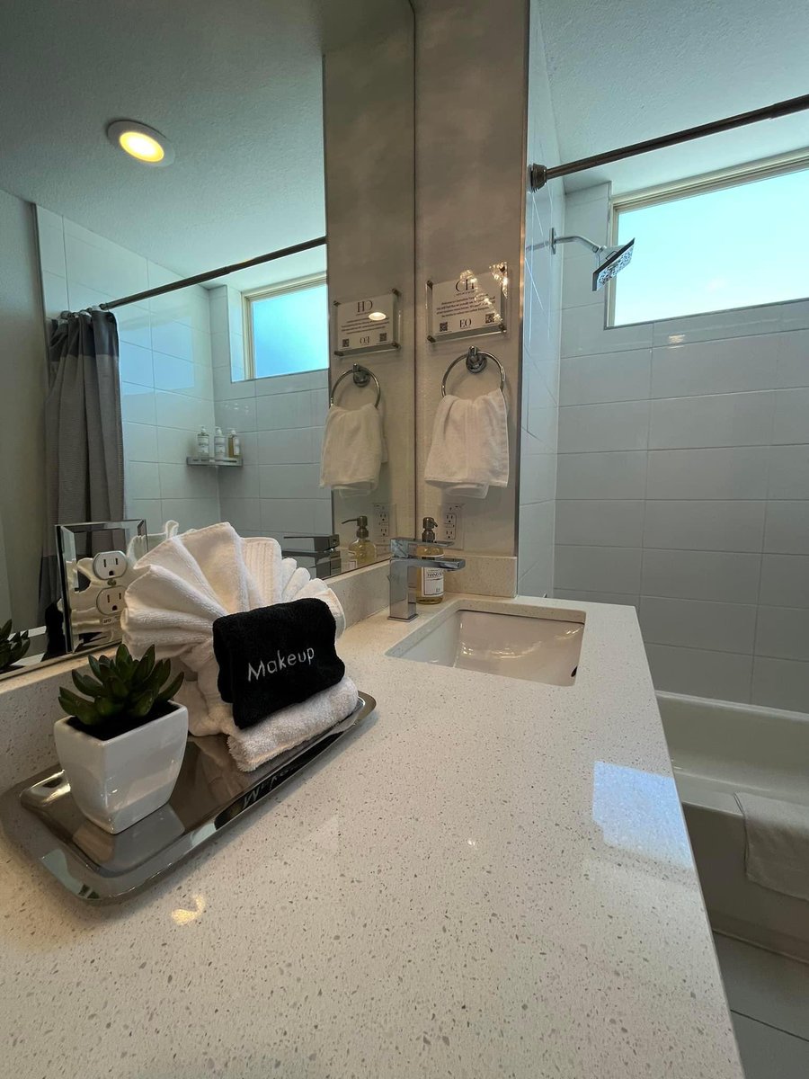 Book a cleaning on Cleanster 💎
It feels like 5 stars hotel after. ⭐️
Cleanster has insured, trusted, and reliable individual cleaners.  🛁

Here’s the link: onelink.to/cleanster
Use promo code: CLEANSTER2023  #cleaning #airbnb #shorttermrentals