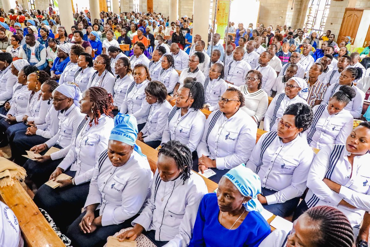 NdindiNyoro's tweet image. Today we attended morning mass at Mumbi Catholic Church and later a Fundraiser.

We then joined Christians at ACK Mukuria Hungu Church for KAMA day.

Later we joined MCA, Hon Gladys for a Thanksgiving service at CFF Church, Mukuyu.

We are African and Africa is our Business.